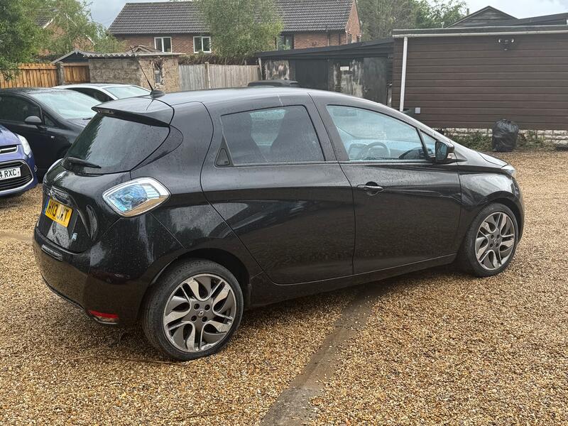 RENAULT ZOE