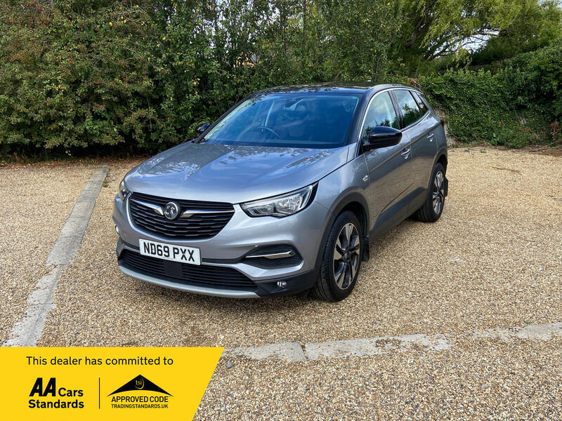 VAUXHALL GRANDLAND X 1.2 Turbo Sport Nav