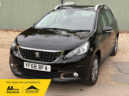 PEUGEOT 2008 1.2 PureTech Active Automatic